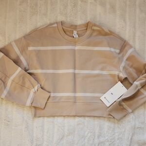 Lululemon. Perfectly Oversized Cropped Crew